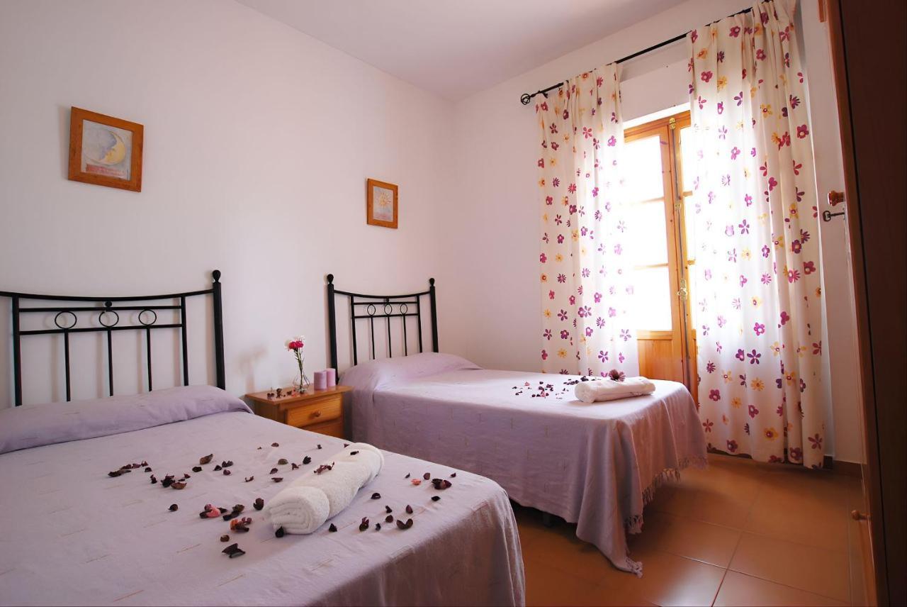 Apartamentos Garaje & Aire & Wifi & Solo Familias Y Parejas コニル・デ・ラ・フロンテラ エクステリア 写真