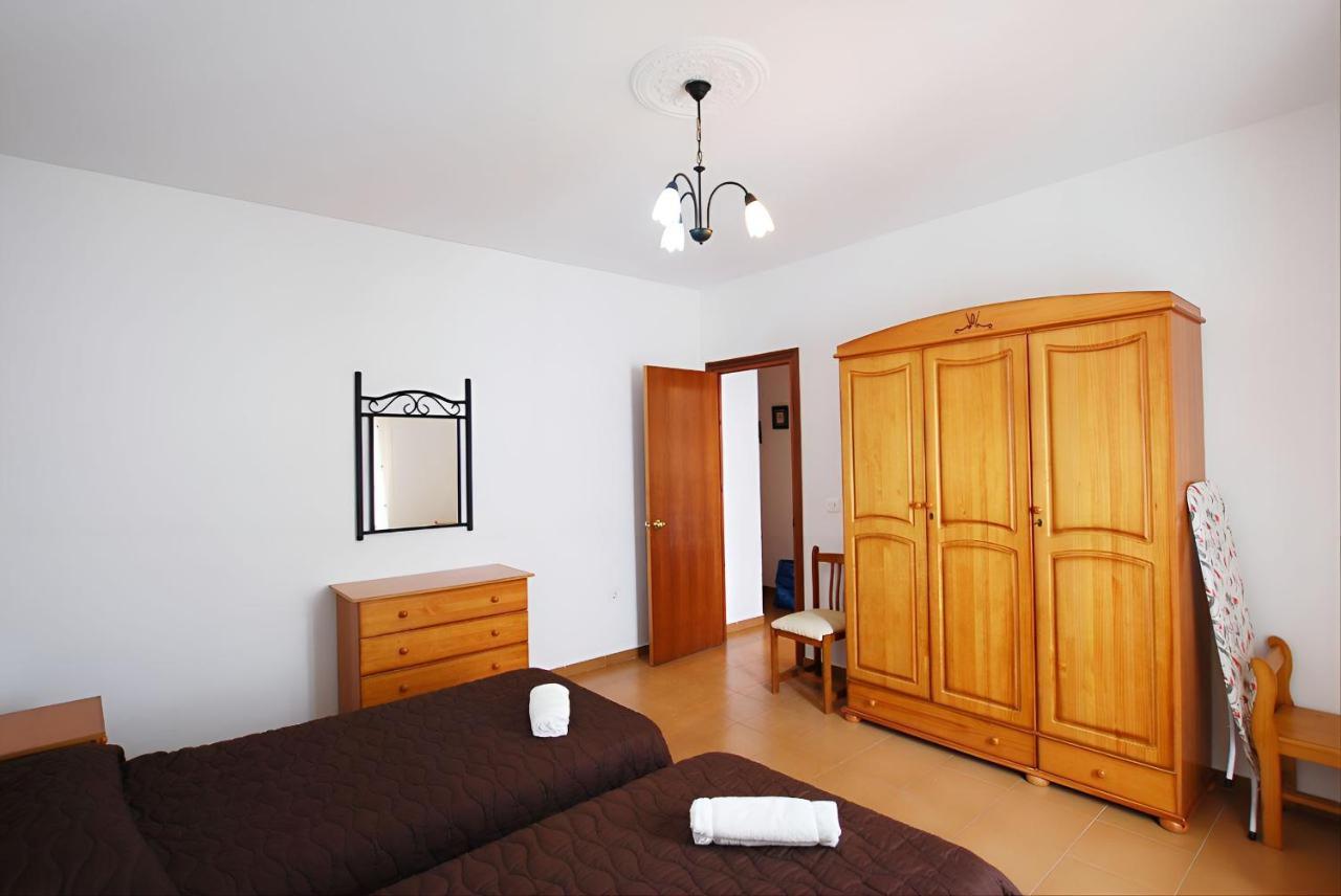 Apartamentos Garaje & Aire & Wifi & Solo Familias Y Parejas コニル・デ・ラ・フロンテラ エクステリア 写真